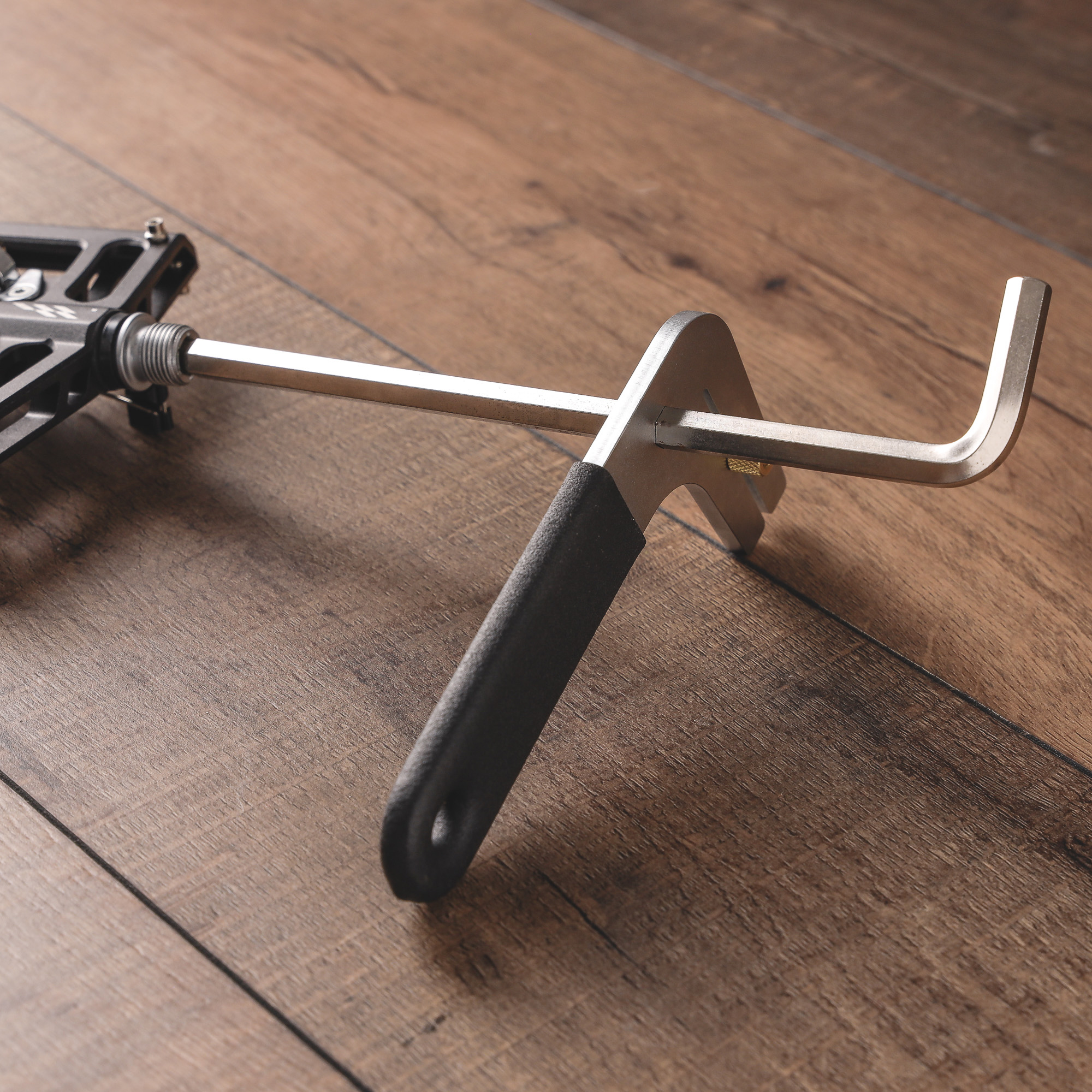 Bike Bicycle Disc Brake Rotor Truing Alignment Fork Wrench Tool