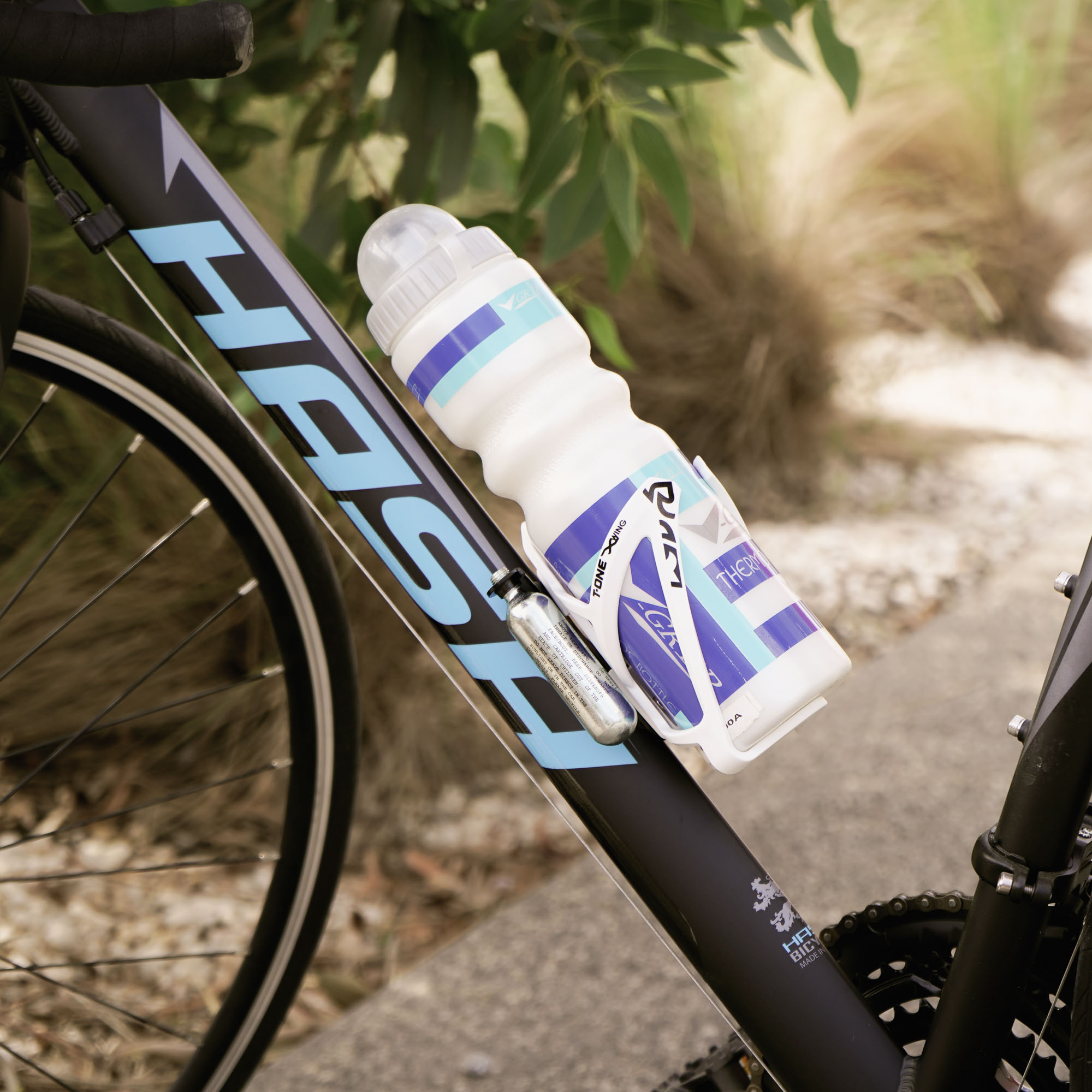 Venzo Bicycle CO2 Cartridge Holder Allow 2 Threaded Cartridges Bottle