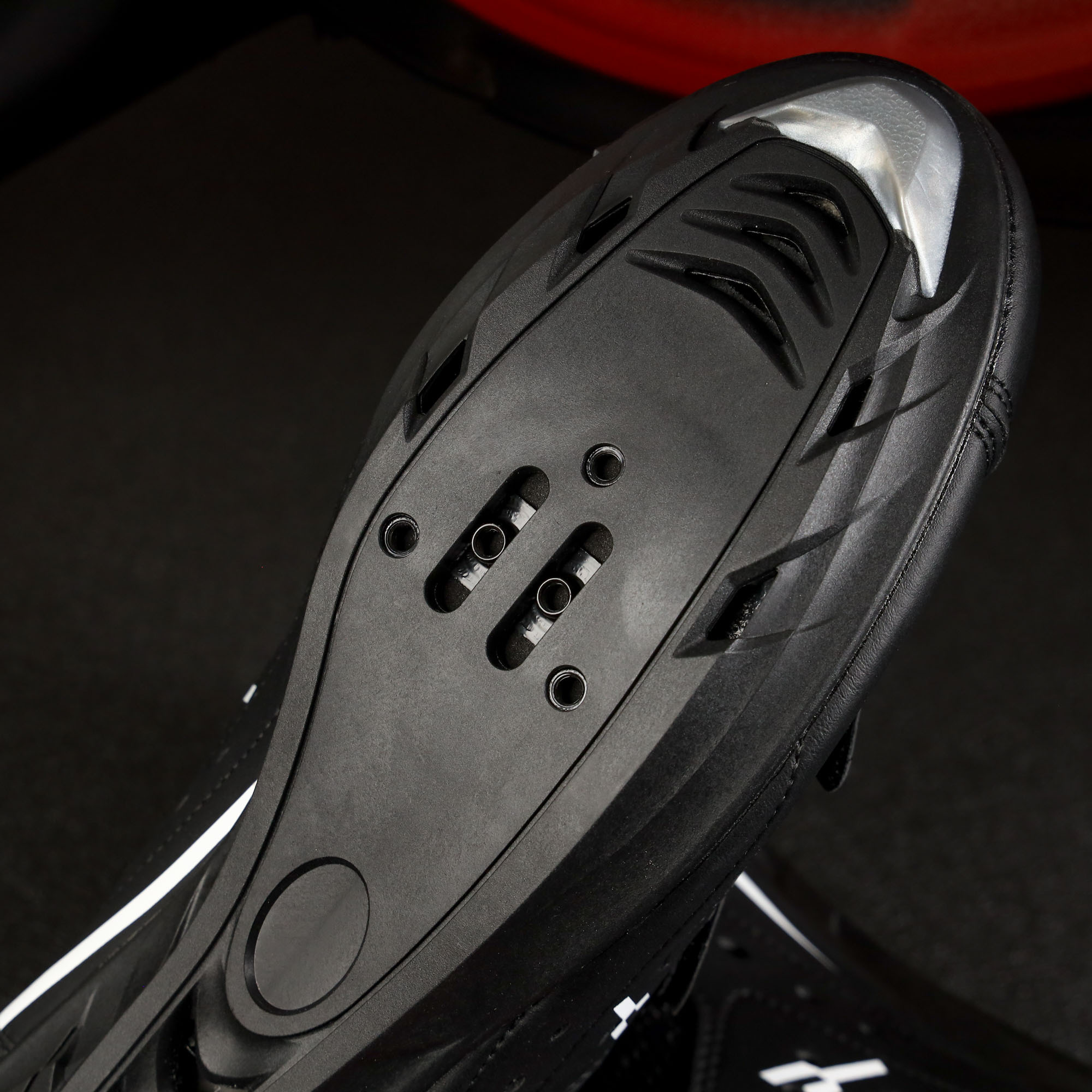 Look delta hotsell cleats compatible shoes