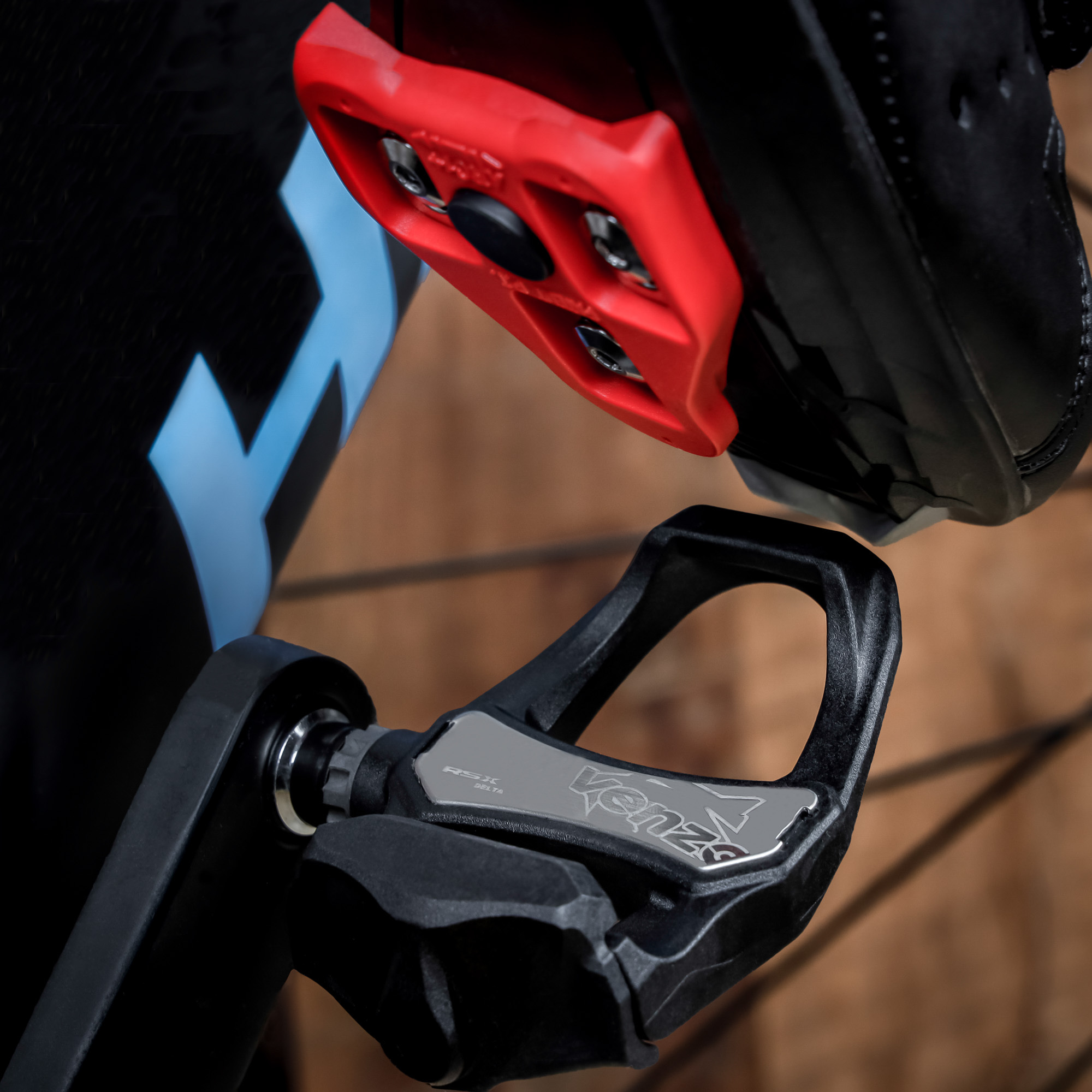 Venzo Bicycle Women’s Road Cycling Riding Shoes with Bike Clipless