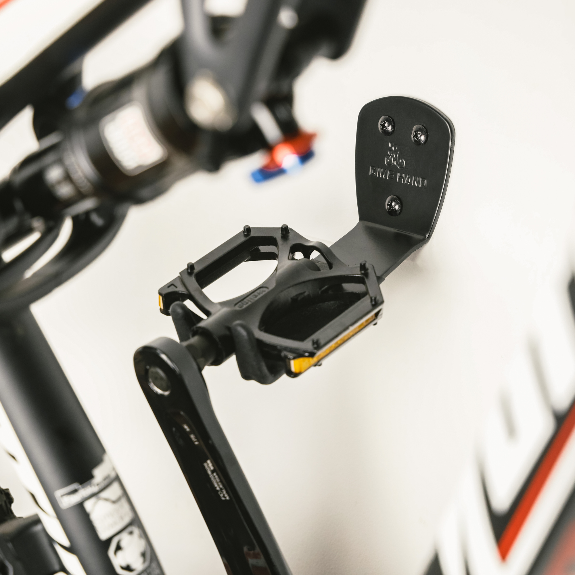 Bike wall mount pedal on sale
