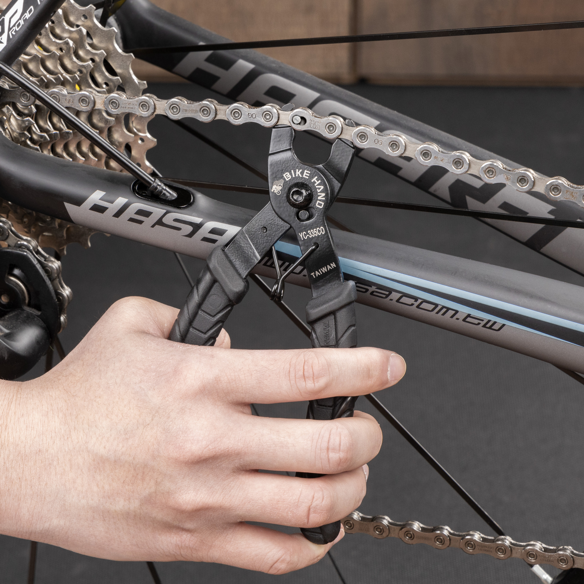 mongoose bike chain