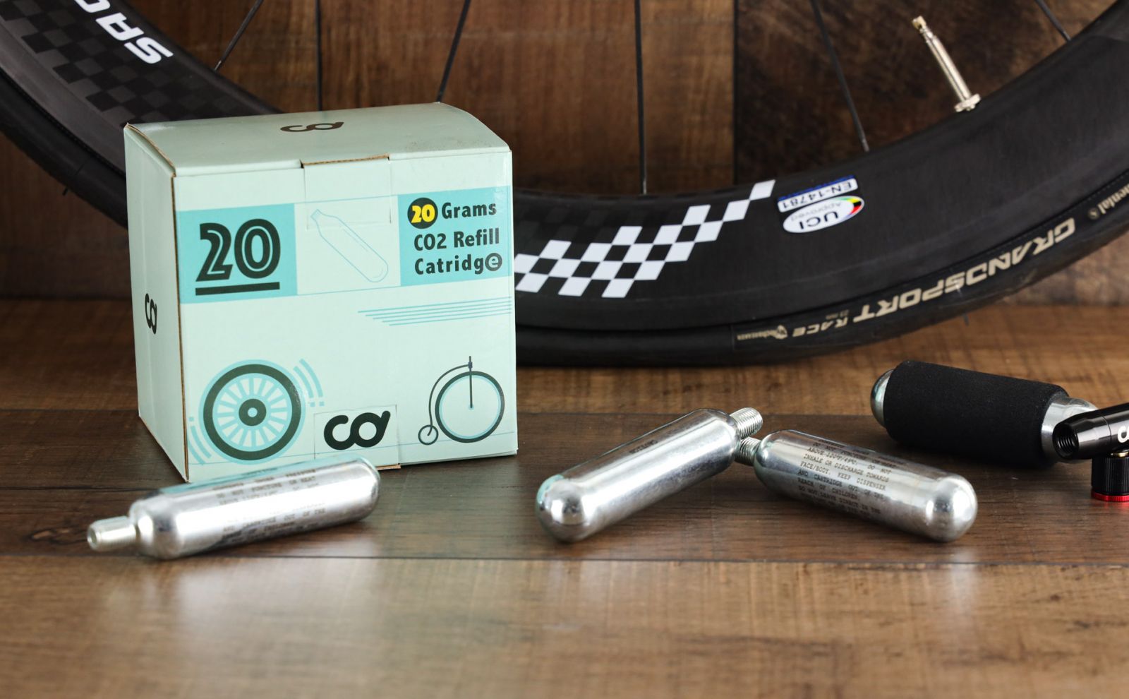 CyclingDeal 20 x Bike Bicycle Air Inflator 20g CO2 Threaded Cartridges